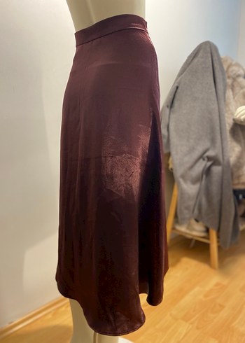 Bordo Uzun Saten Etek - Görsel 2