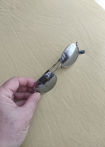 Diğer Gri Minimalist Kadın Güneş Gözlüğü