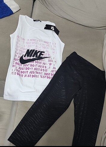 Nike ikili takım