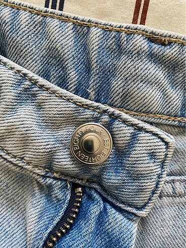 xs Beden River island jean sort