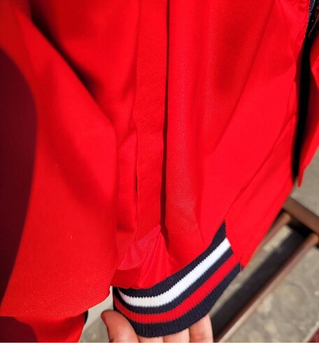 l Beden İthal Tommy Hilfiger Yağmurluk
