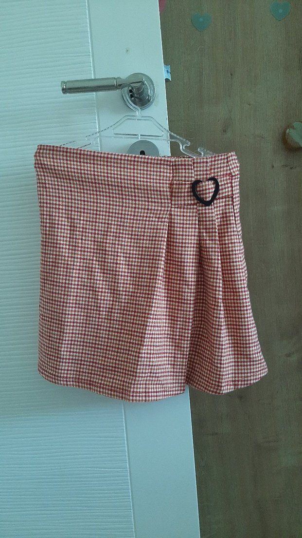 Kız Çocuk Kırmızı Pilili Etek - Görsel 2