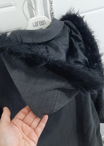 Siyah Kürk Detaylı Gri Kaban - Görsel 7