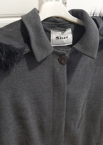 Siyah Kürk Detaylı Gri Kaban - Görsel 5