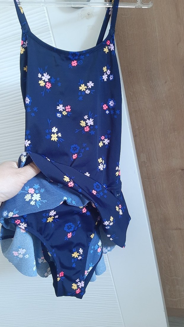 Çiçek Desenli Fırfırlı Lacivert kız çocuj Mayo - Görsel 2