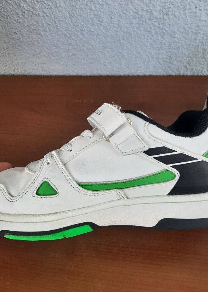 Spor ayakkabı - Görsel 2