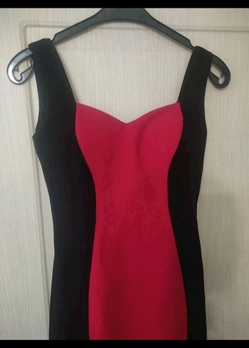 Kırmızı Siyah Uzun Straplez Elbise - Görsel 2