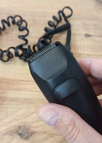 Beden Renk Braun Kablolu Tıraş Makinesi Mavi