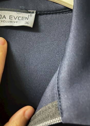 Siyah Deri Uzun Fermuarlı Kadın Kaban - Görsel 4