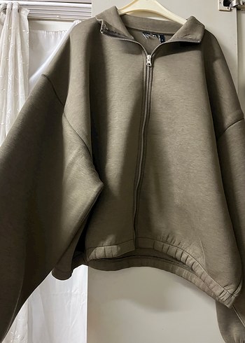 Haki Yüksek Yakalı Fermuarlı Sweatshirt - Görsel 2