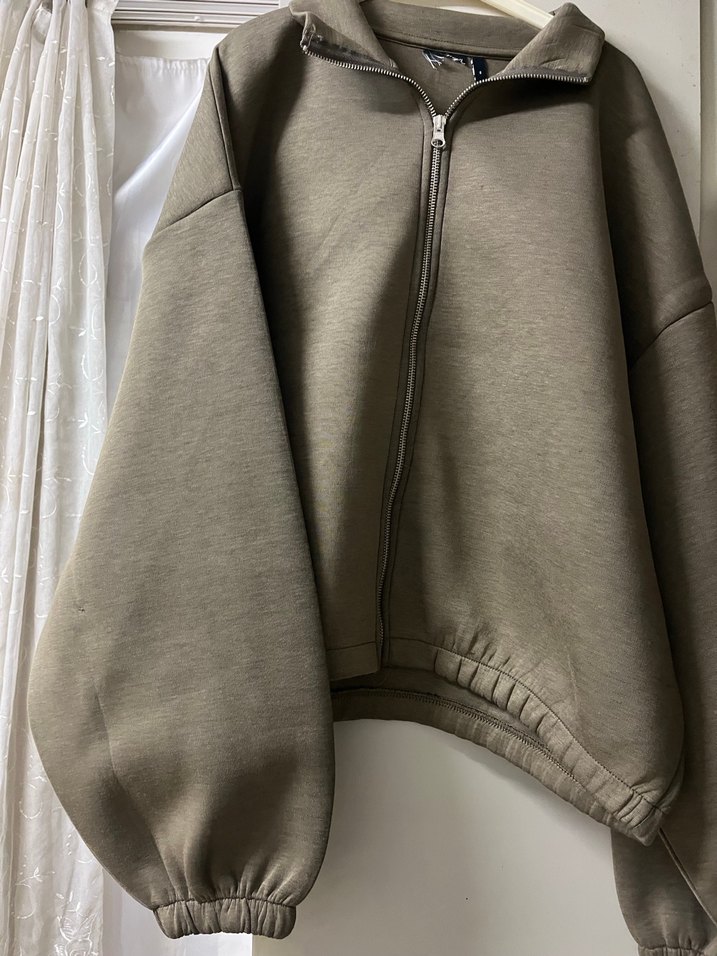 Haki Yüksek Yakalı Fermuarlı Sweatshirt - Görsel 3