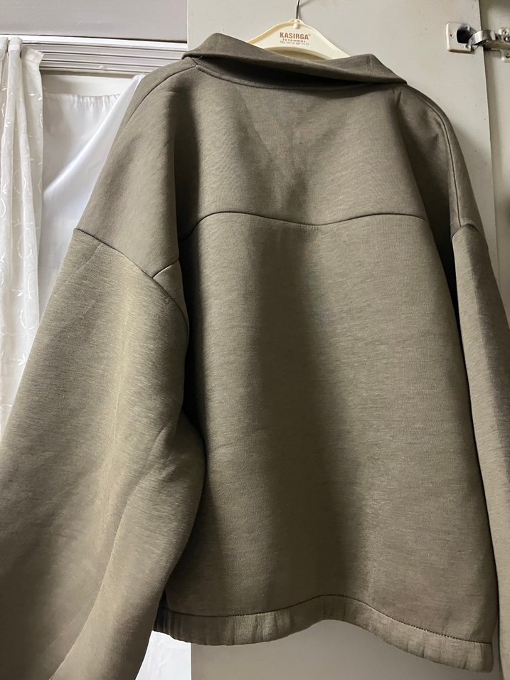 Haki Yüksek Yakalı Fermuarlı Sweatshirt - Görsel 5