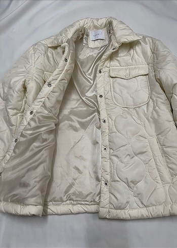 Düğmeli Beyaz Midi Kadın Ceket - Görsel 3