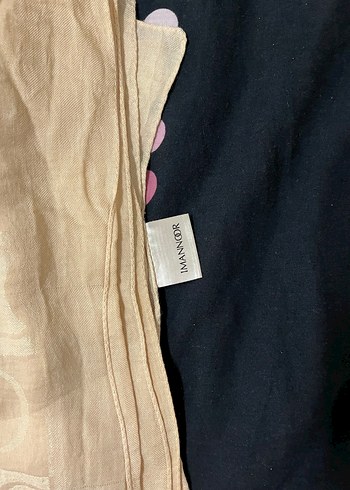 Bej Düğmeli Kadın Şal - Görsel 2