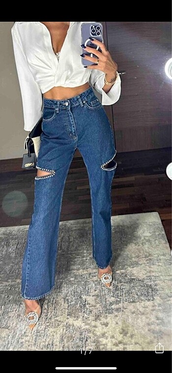 Trendyolmilla cut out taş detay jeans