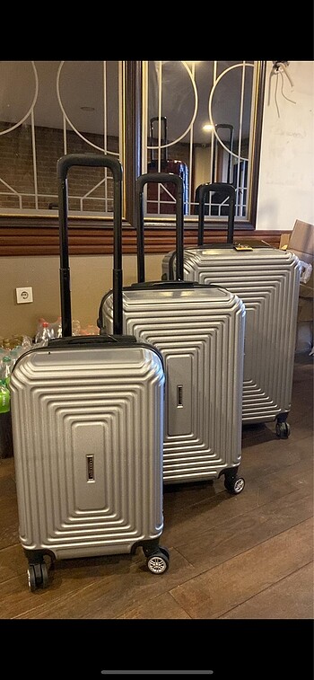 3 lü valiz set