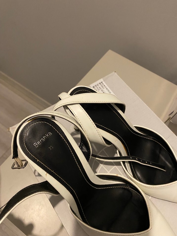 Beyaz Stiletto Topuklu Kadın Abiye Ayakkabı - Görsel 2