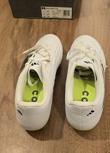 44 Beden beyaz Renk Adidas Orjinal Krampon