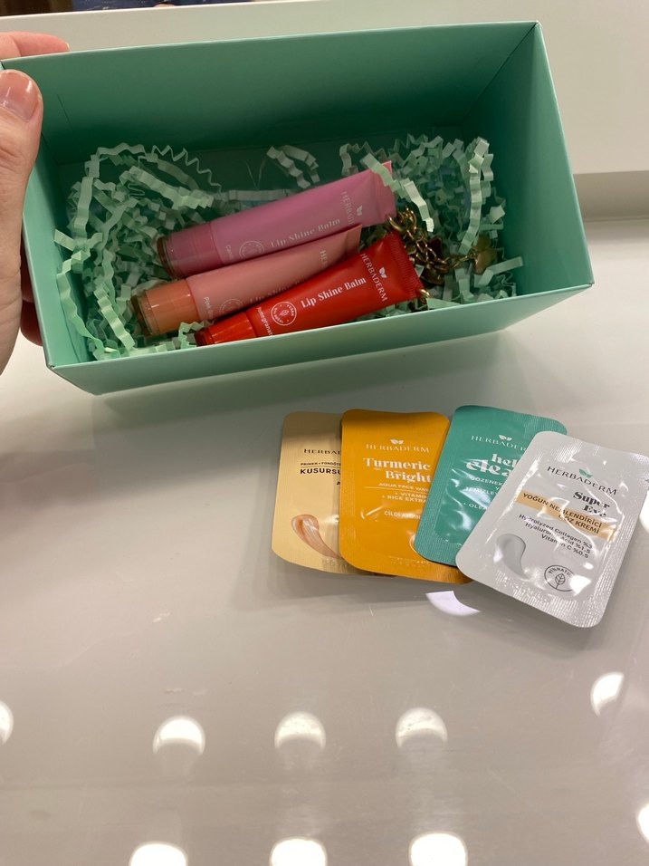 Renkli Lip Balm Seti - HERBADERM - Görsel 3