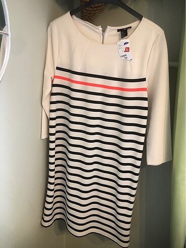 H&M Elbise