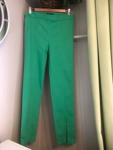 Yeşil Likralı kalem pantalon