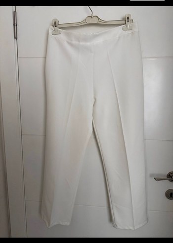 Beyaz Kemerli Kadın Blazer Takım - Görsel 5