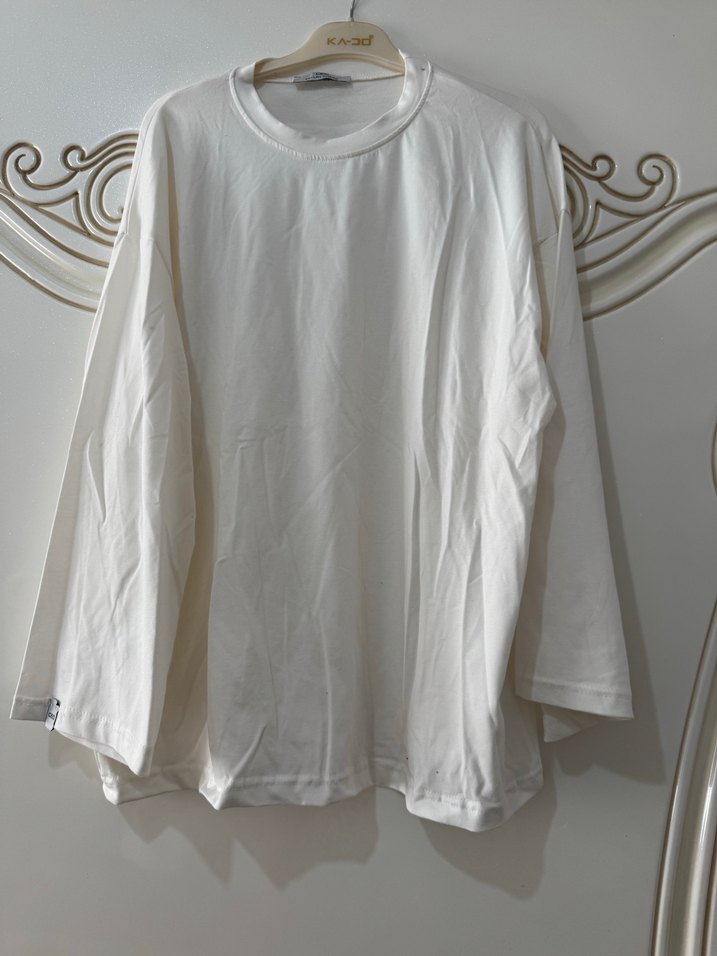 Beyaz Drapeli Kadın Sweatshirt - Görsel 4