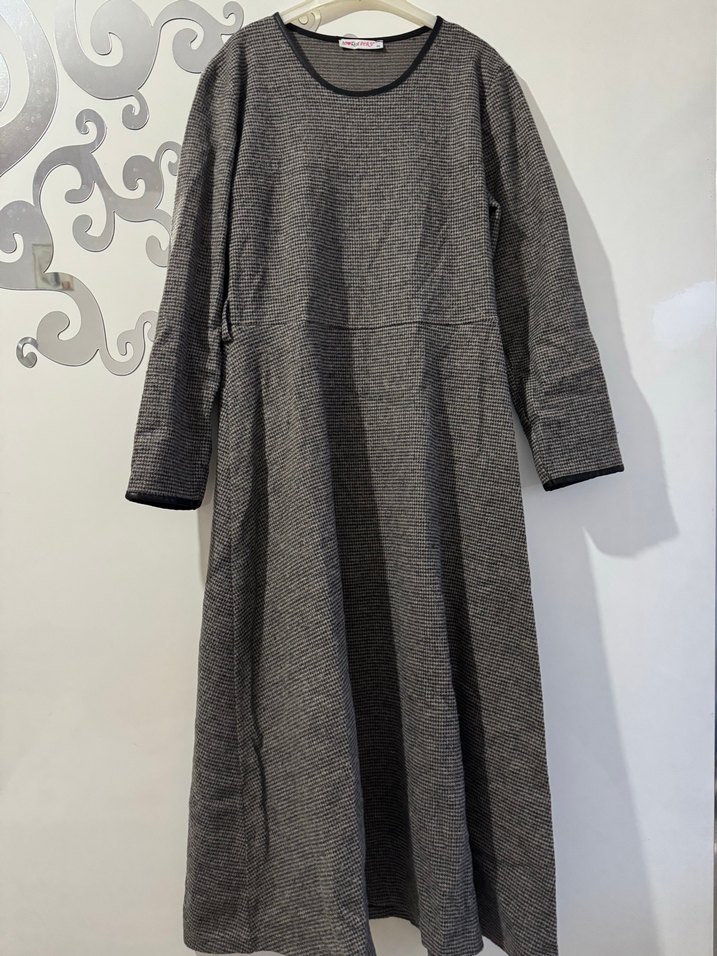 Gri Uzun Keten Kadın Elbise - Görsel 4