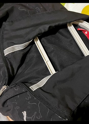 Puma Siyah Kadın yağmurluk - Görsel 4