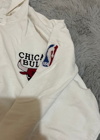 Beyaz Fermuarlı Chicago Bulls hırka - Görsel 2