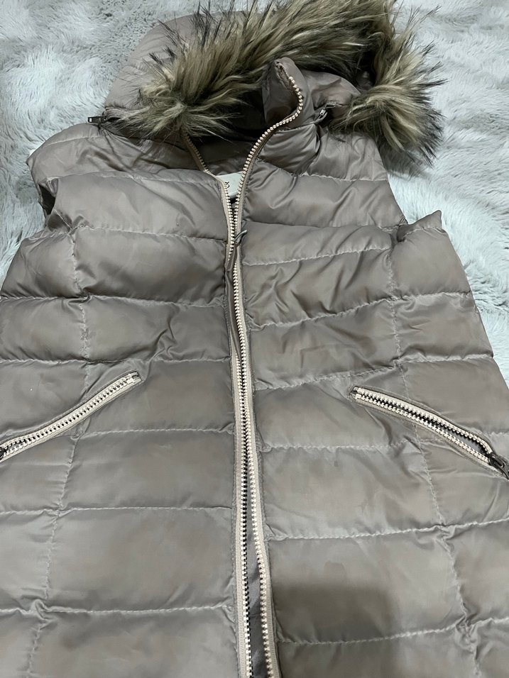 Gri Uzun Kürklü Kadın Şişme Yelek - Görsel 4