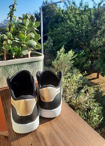 Sneaker kadın ayakkabı sıfır ürün 