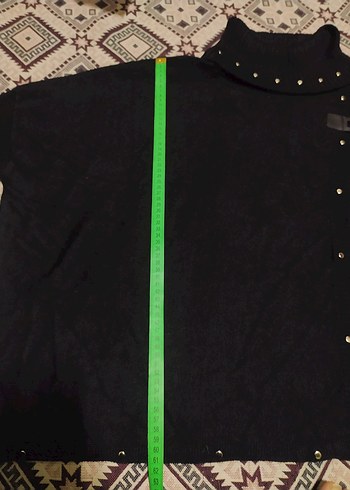 Düğmeli Siyah Boğazlı Kadın Triko - Görsel 3