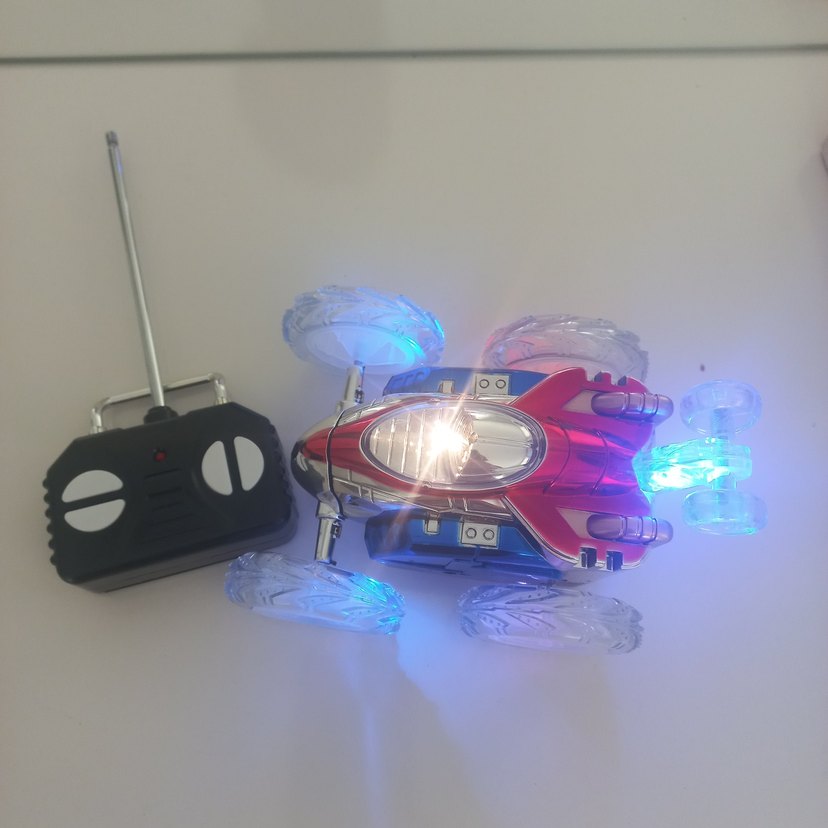 takla atan Uzaktan Kumandalı Oyuncak Araba - Görsel 2