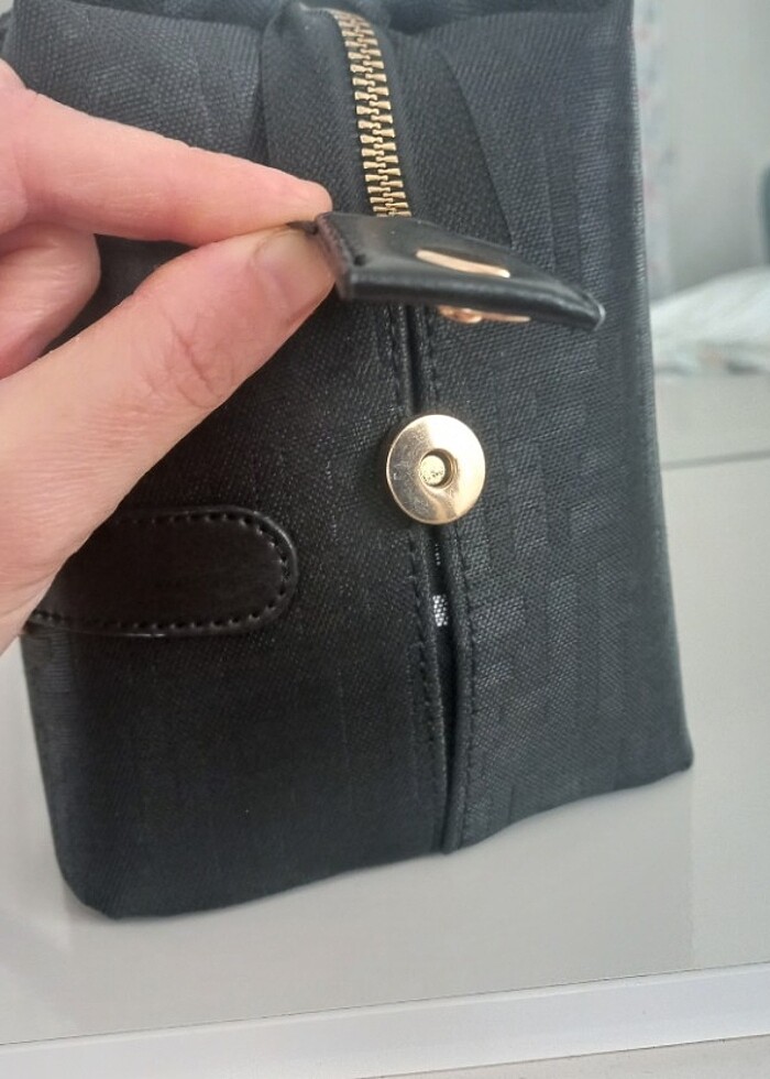 Kadin kol çantadi - Görsel 3