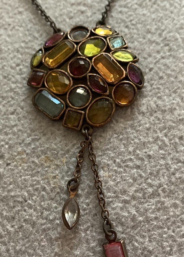 Avon taşlı kolye sıfır ürün - Görsel 3