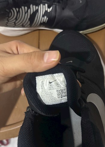 Siyah Bağcıklı Spor Ayakkabı - Görsel 3