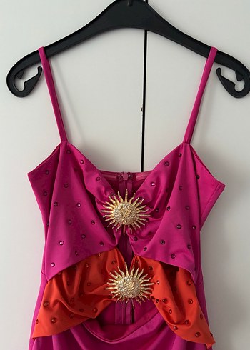 Trendyol-Zeynep Tosun Elbise - Görsel 5