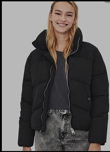 Bershka mont 