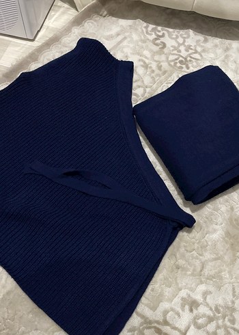 Lacivert Bağlama Desenli Uzun Kol Elbise - Görsel 3