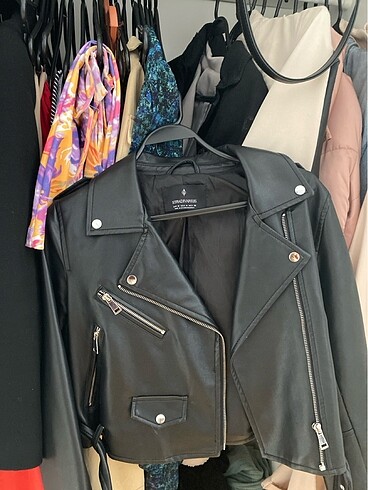 Stradivarius deri mont