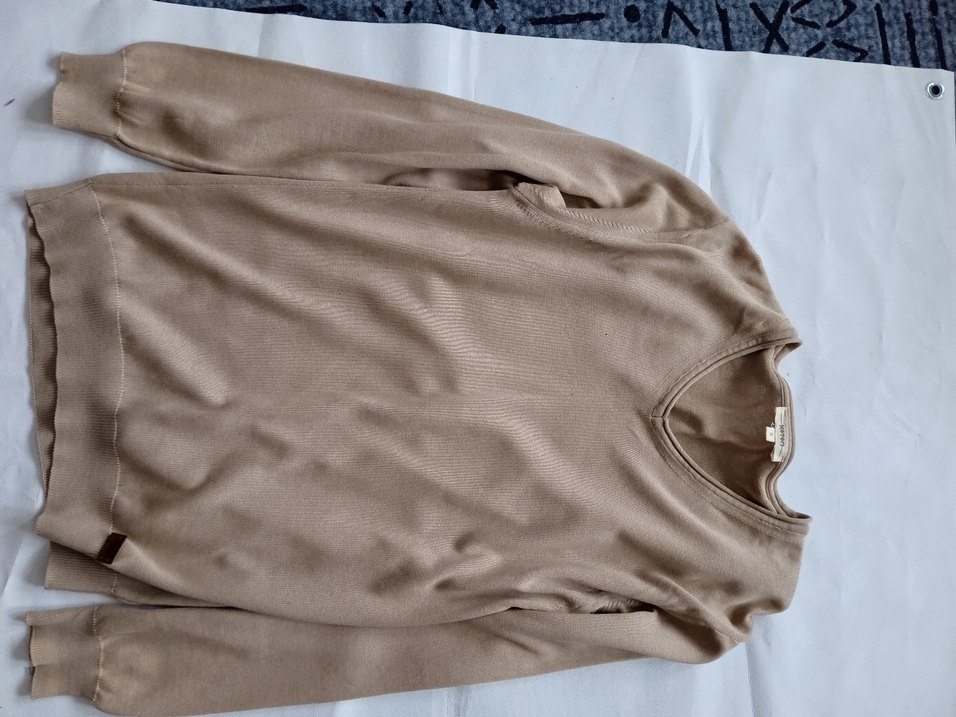 Bej V Yakalı Uzun Kollu  Kazak - Görsel 3