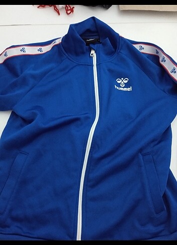 Hummel 10 yaş çocuk için üst eşofman