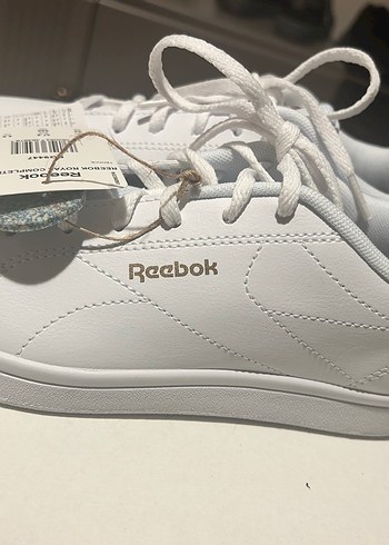 Reebok Beyaz Bağcıklı Spor Ayakkabı