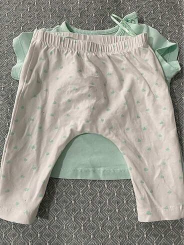 LC Waikiki Bebek altüst pijama takımı