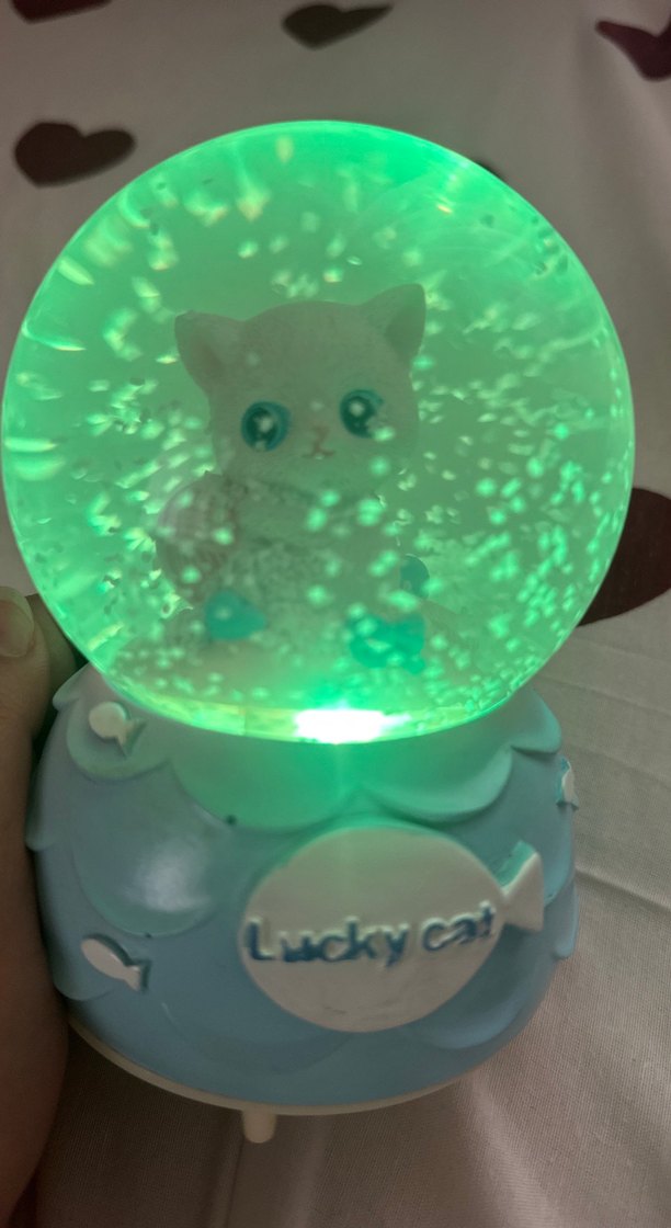 Beyaz Kedi Figürlü Kar Küresi - Görsel 3