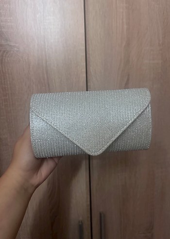 Zincir Detaylı Gri Kadın Abiye Çanta - Görsel 3