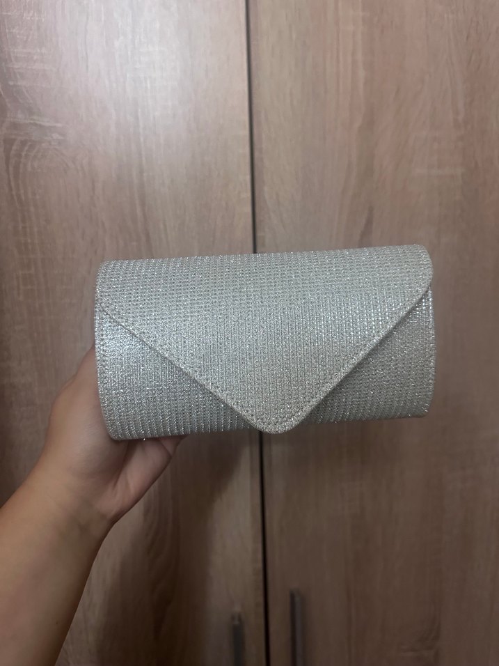 Zincir Detaylı Gri Kadın Abiye Çanta - Görsel 3