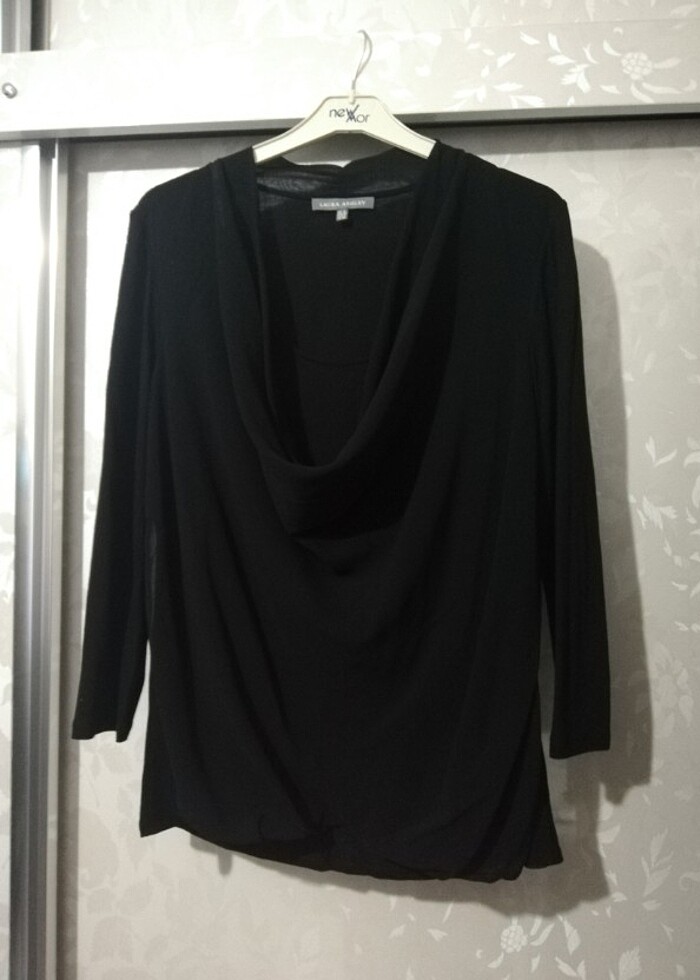 Yaka detaylı bluz  - Görsel 4