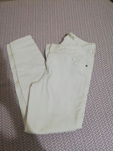 Büyük beden beyaz renk dar kot pantolon  - Görsel 9